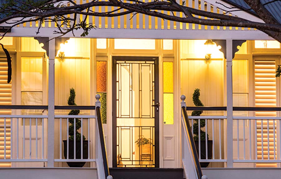 Heritage screen doors